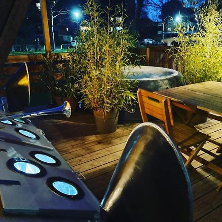 Peniche De Charme Avec Jacuzzi Sur Canal Du Midi Toulouse Extérieur photo